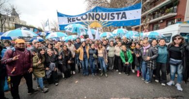 Mariel Fernández participó de la movilización en defensa de la soberanía